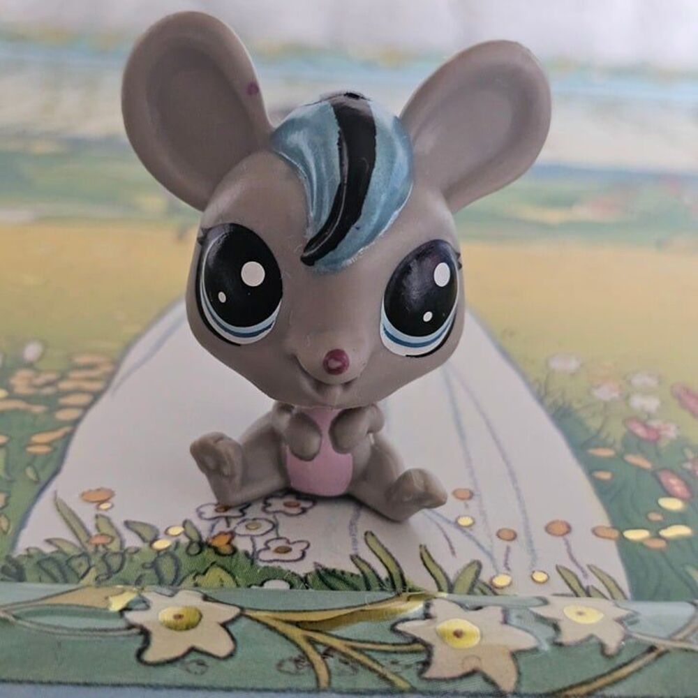 ♡ Littlest Pet Shop Mini Mouse Gizmo Musburger #307 Pets In The City ♡